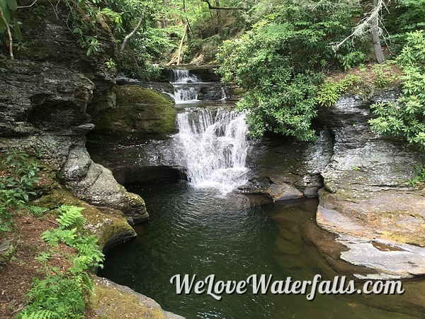 Small waterfall behind the top of Dingmans Falls